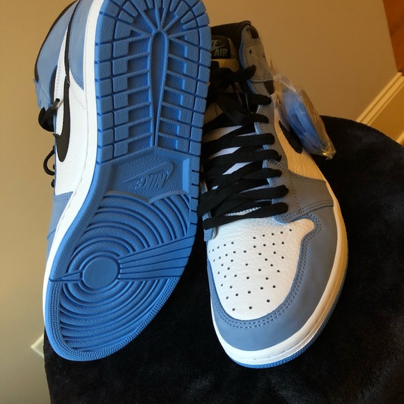 Air Jordan 1 university blue - Picture 2 of 6